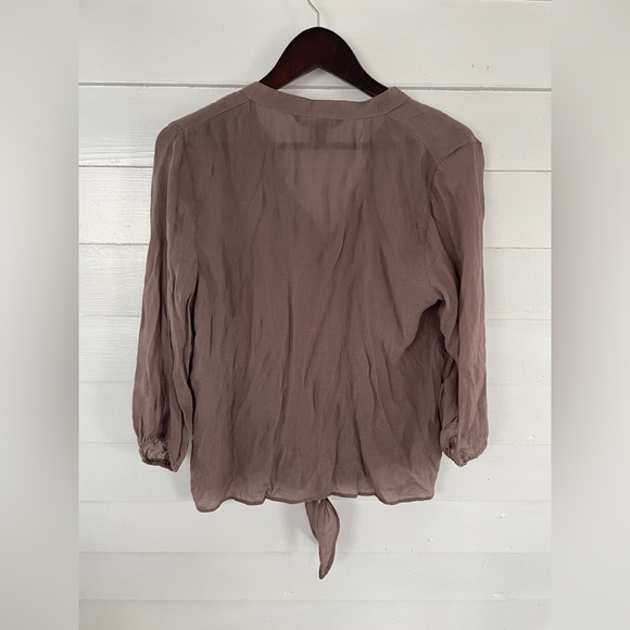 4/25 Brownish Antilia Femme Button Down Blouse - Picture 2 of 11